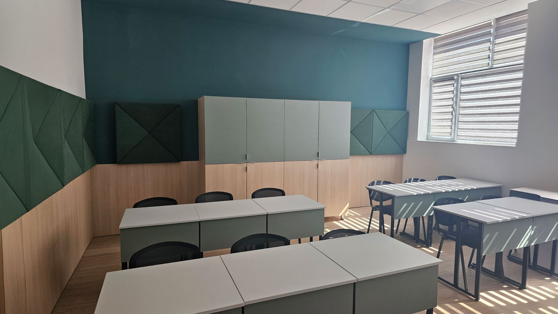 classroom-green.jpg